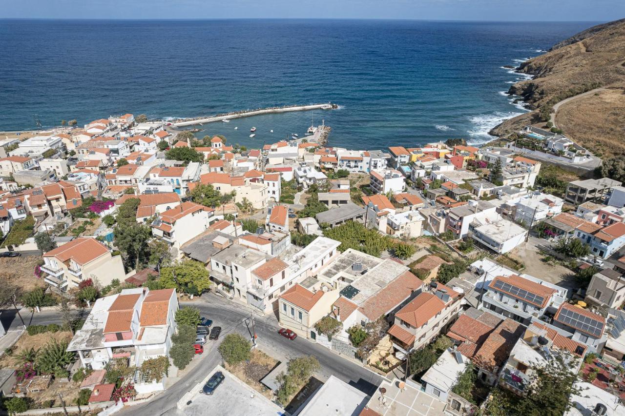 Pension Lucy Panormos  Exterior photo